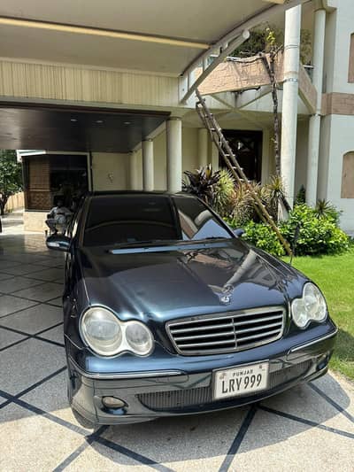Mercedes C Class c200  2005