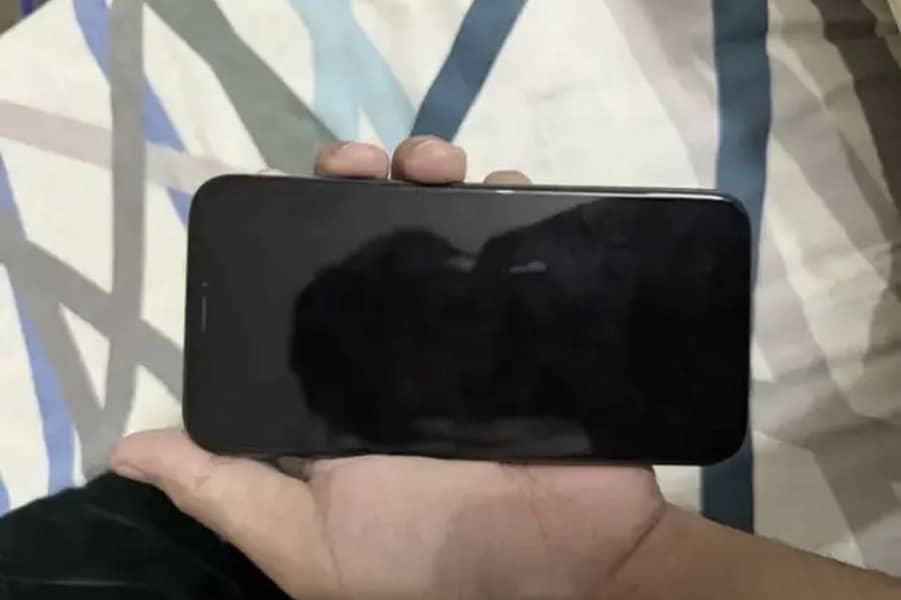 Apple iPhone X 2