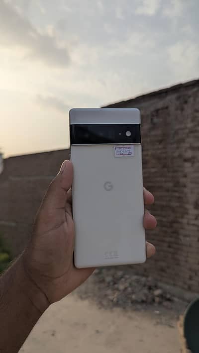 Google Pixel 6 Pro white  10/10 condition