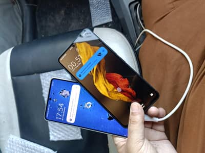 Sharp Aquos r 7