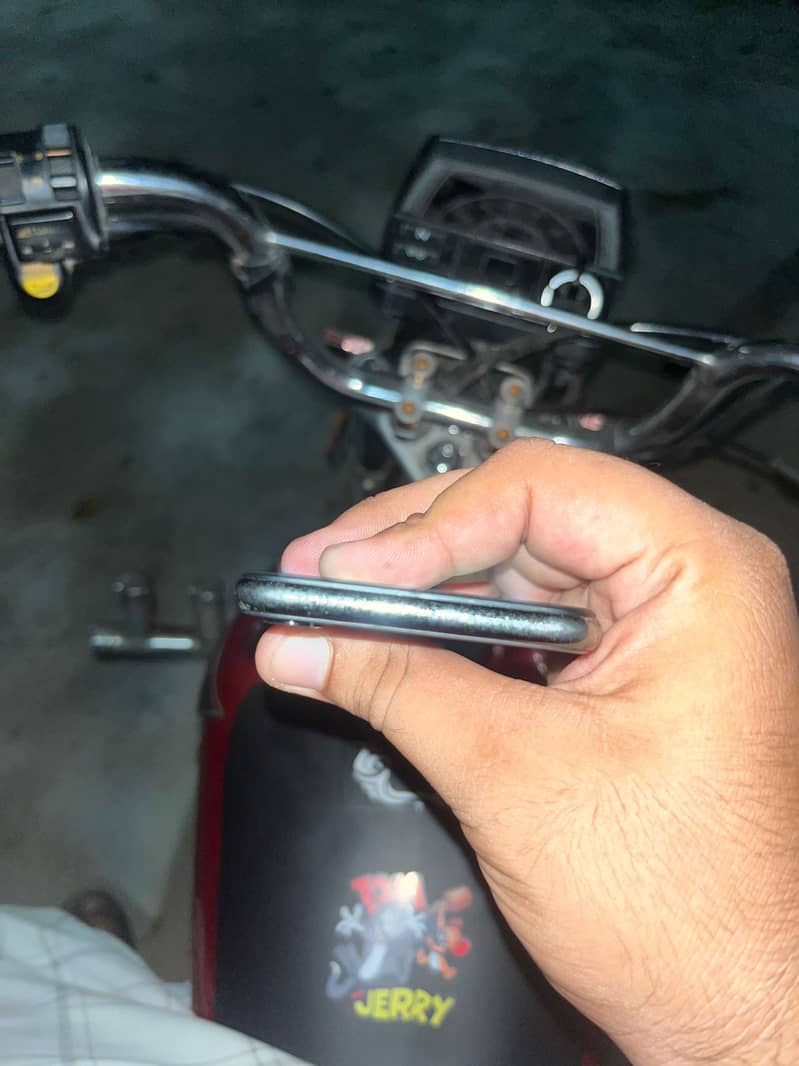 Apple iPhone X 2