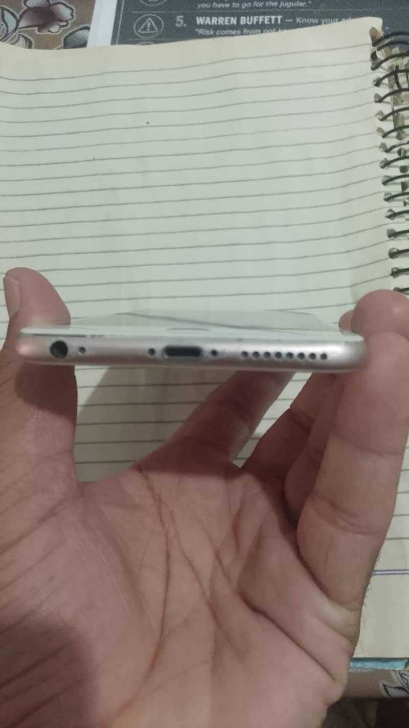 Apple iPhone 6S Plus 1