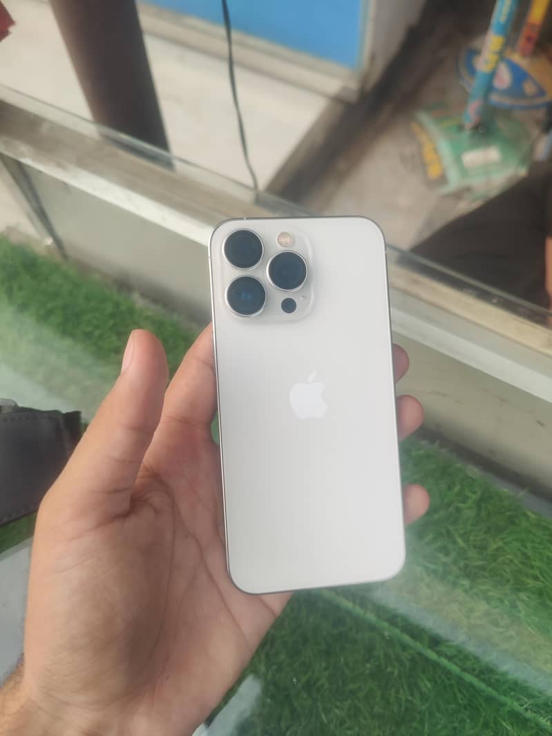 Apple iPhone 13 Pro 7