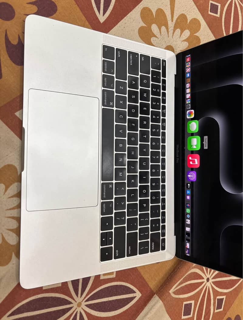 MacBook 2017 pro 2