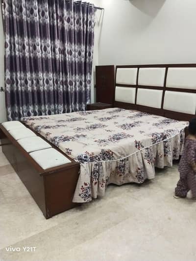 king size Bed with side table