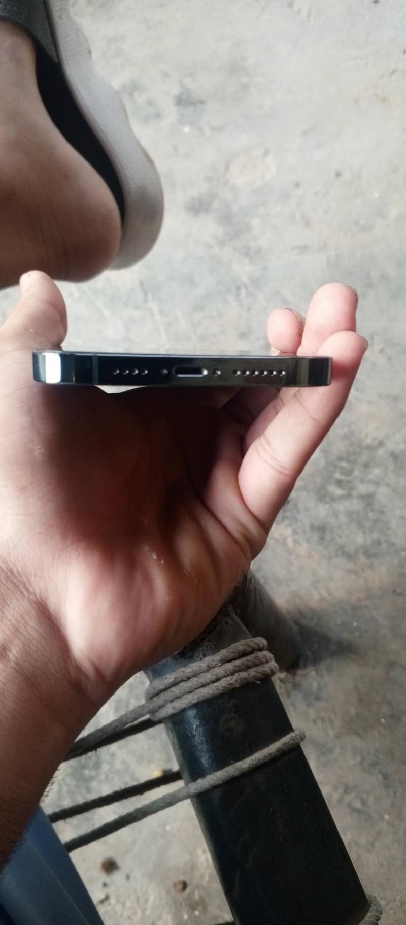 Apple iPhone 13 Pro Max 4