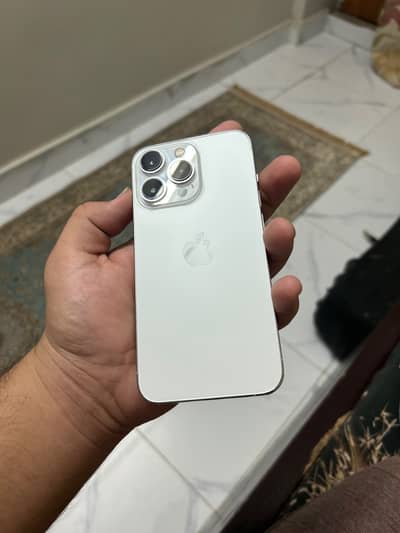 Apple iPhone 13 Pro