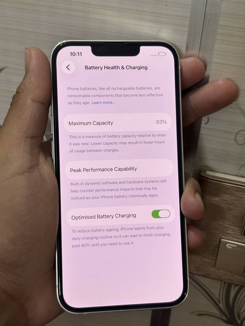 Apple iPhone 13 5