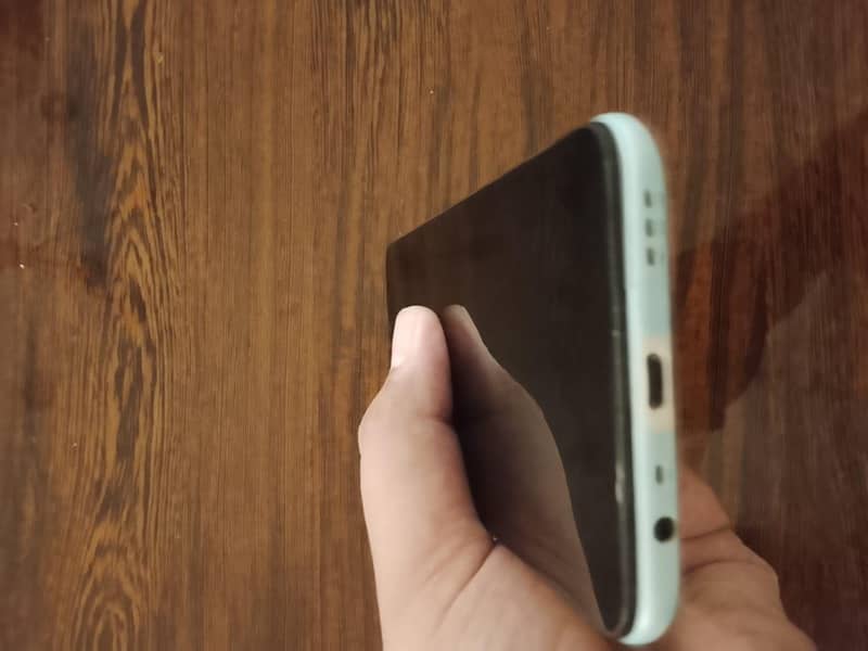 OPPO A31 1