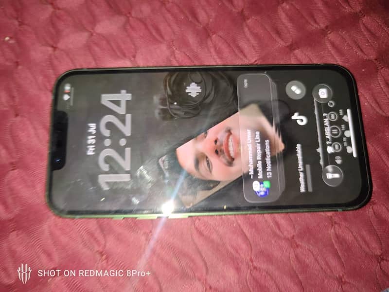 Apple iPhone 13 1