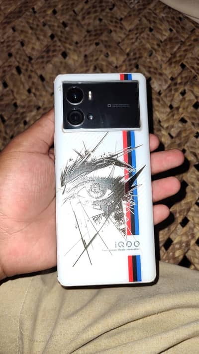 Vivo iQOO 9 Pro