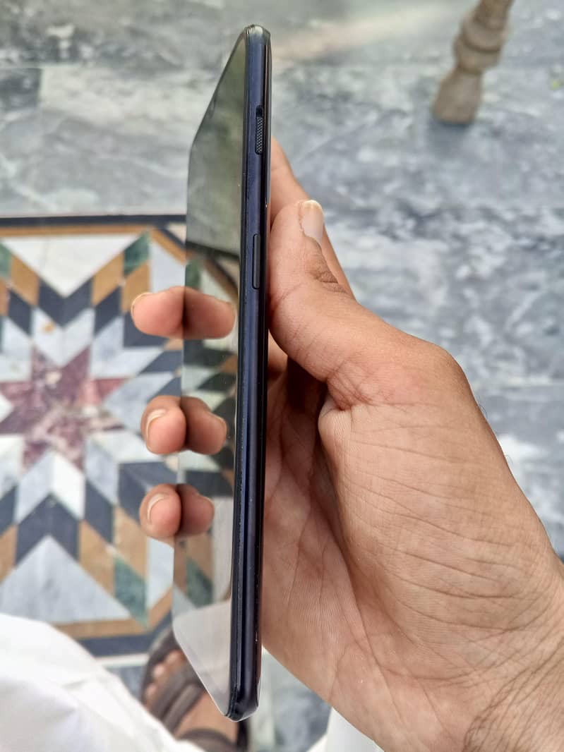 One Plus 6T 2