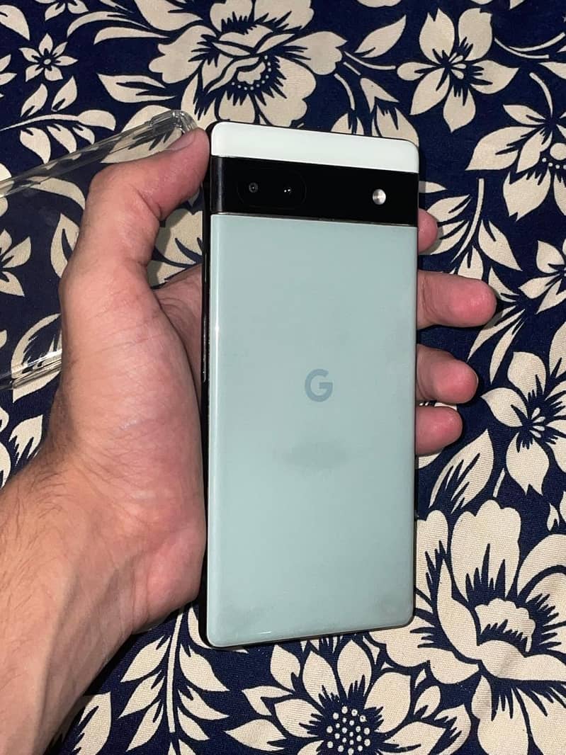 Google Pixel 6a 1