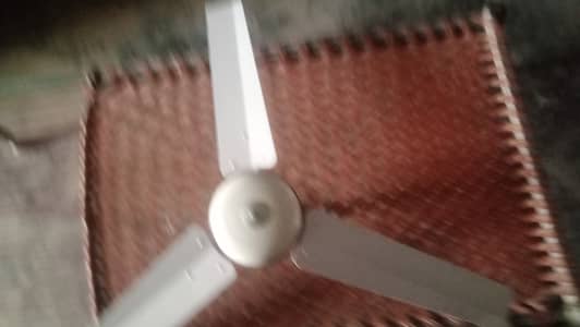 Replacing to solar fan selling this old six month used fan