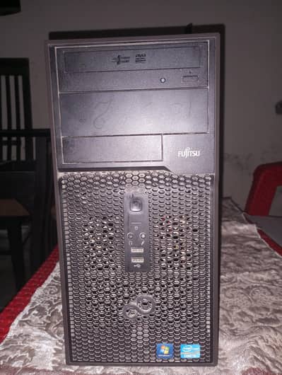 Fujitsu company computer for sale i5 3rd generation