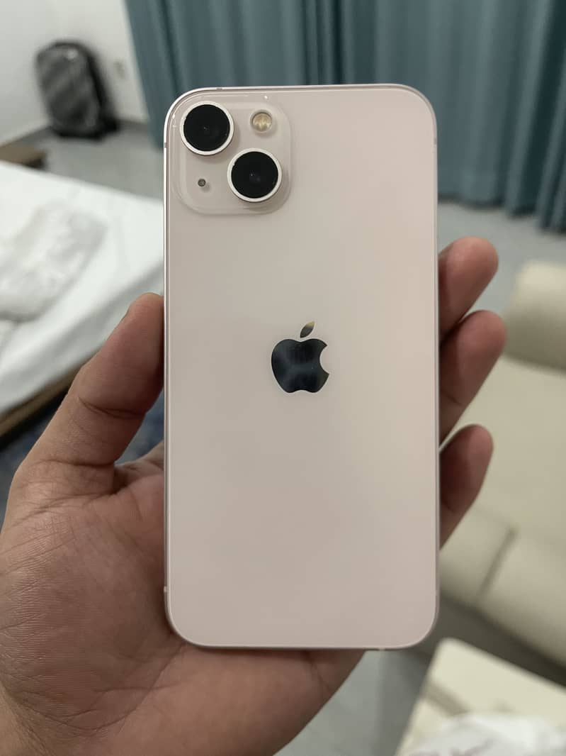 Apple iPhone 13 5