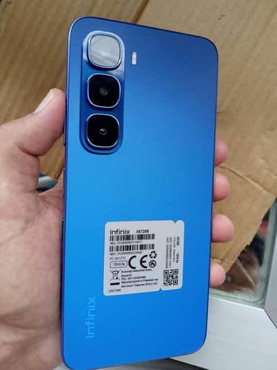Infinix hot 60i 6/128 10/10 11 month warranty
