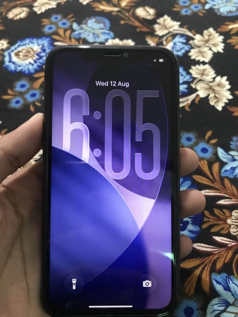 Apple iPhone 11 6