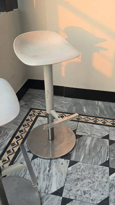 Office and beauty saloon Chairs