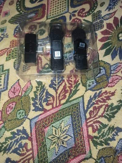 BOYA BY-V20 Wireless 2 Mic System for Type-C - 2.4GHz - Box Pack