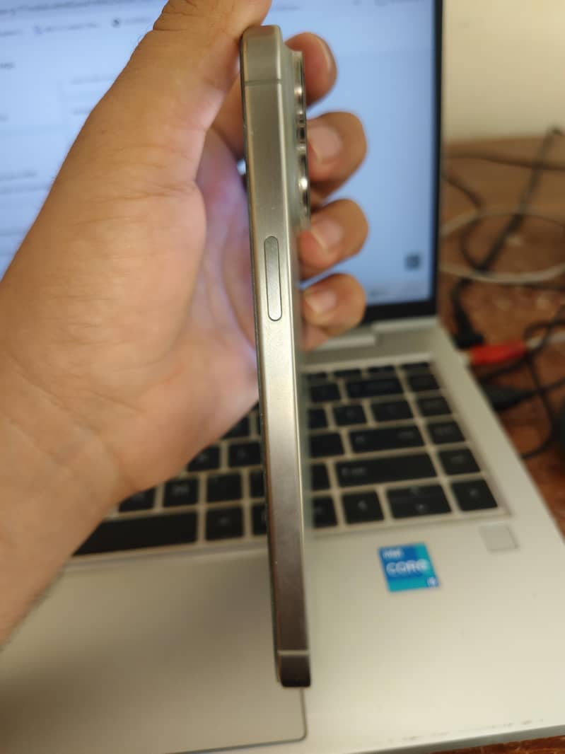 iphone 15 pro max 0