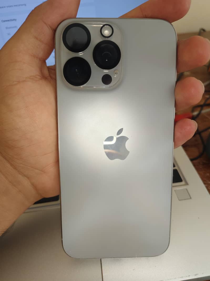 iphone 15 pro max 1