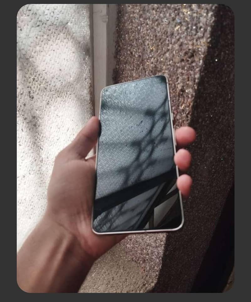 Google Pixel 8 Pro 5