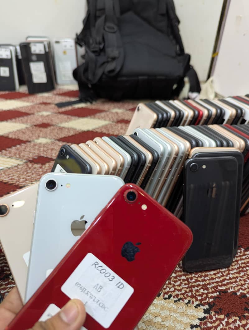 Apple iPhone 8 1