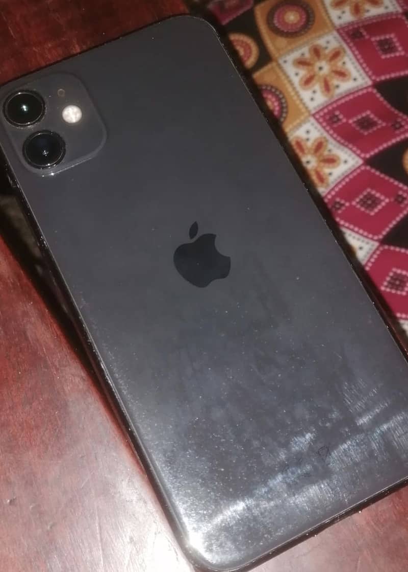Apple iPhone 11 0