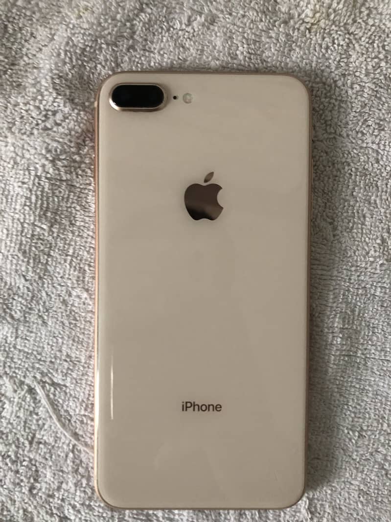 Apple iPhone 8 Plus 0