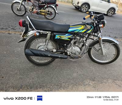 CG 125 Black Color Bilkul Saaf 03018395984