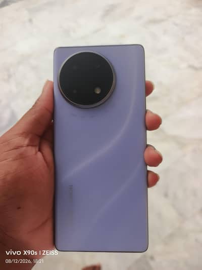 Tecno CAMON 30S