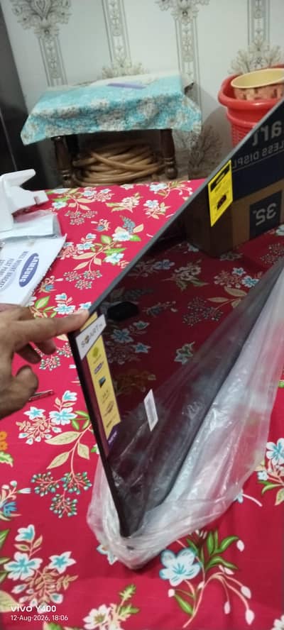 new LED TV