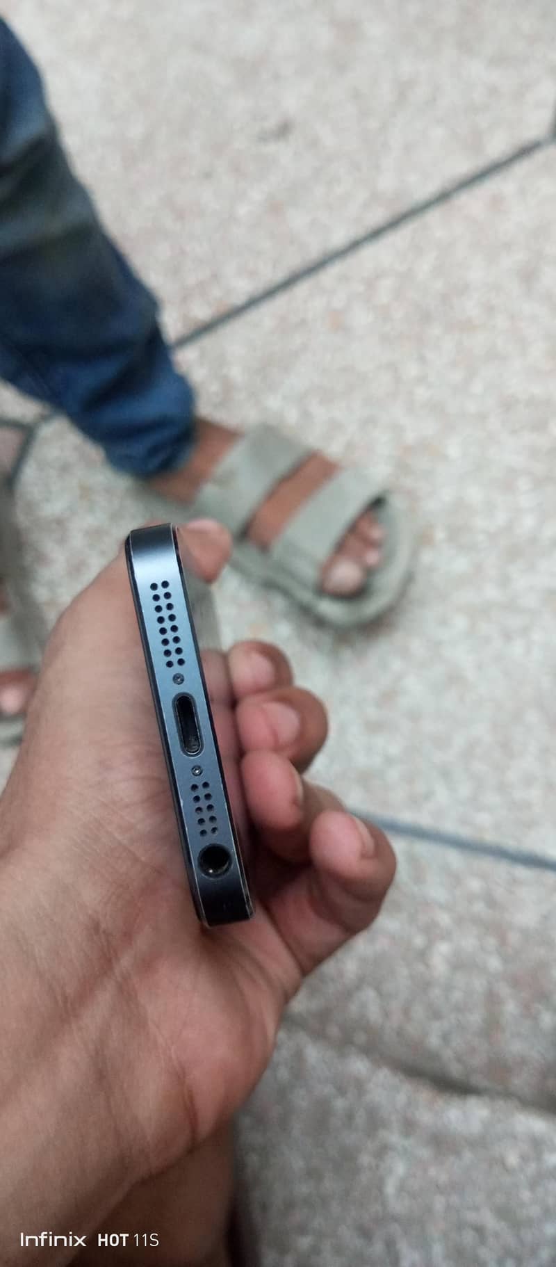 Apple iPhone 5c 2