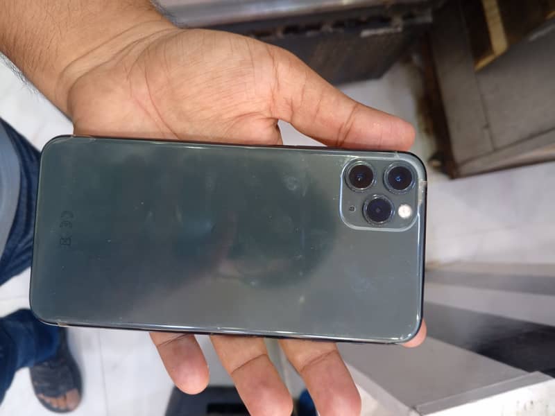 iPhone 11 Pro Max 0