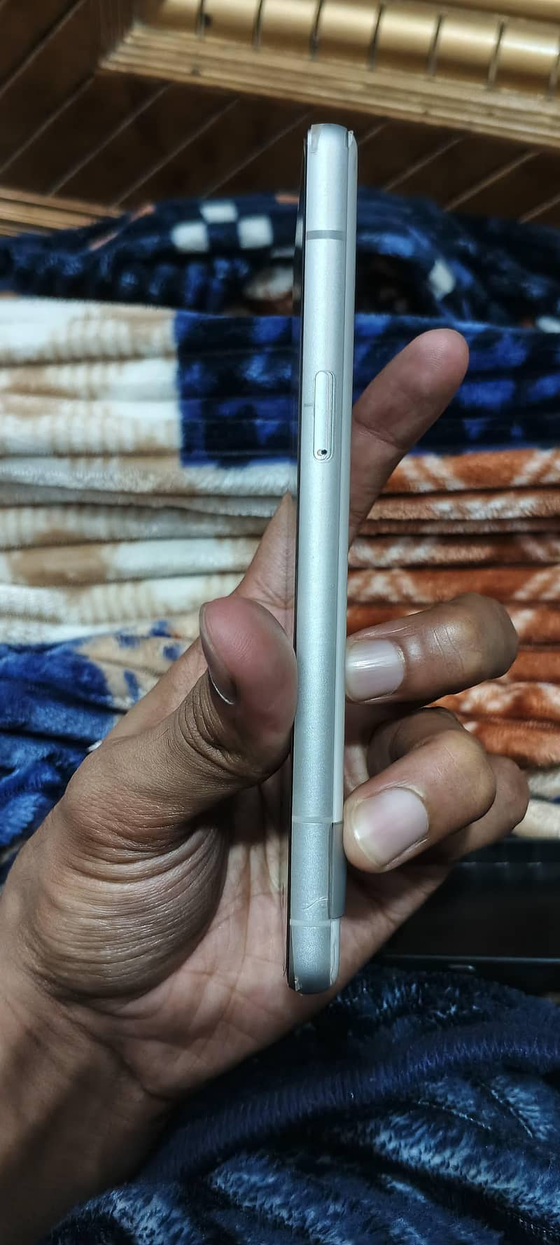 Google Pixel 7a 4