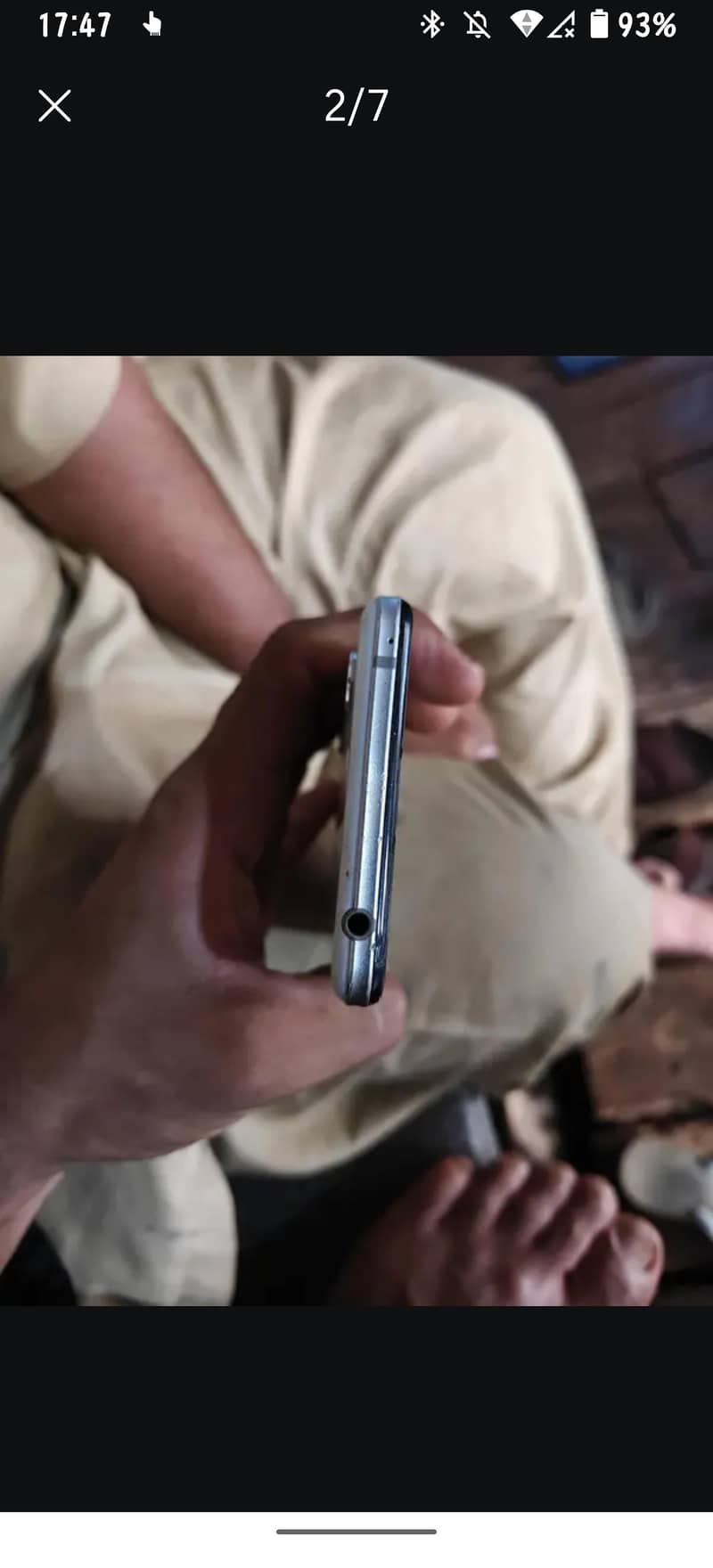 Sharp Aquos R5G 5