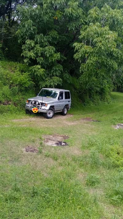 Toyota Land Cruiser 1985