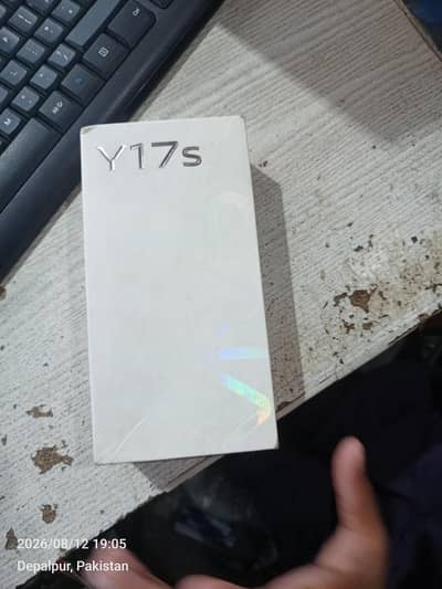 Vivo Y17