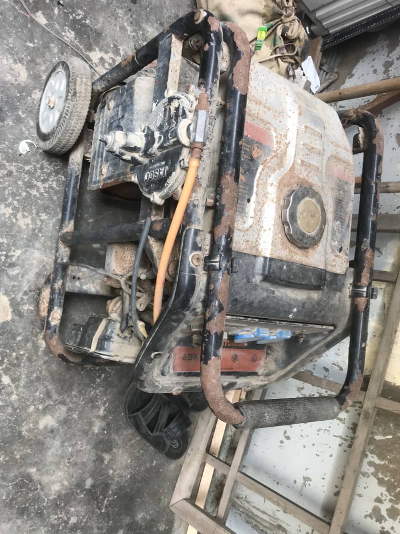 Geneter 3.5 kva 0