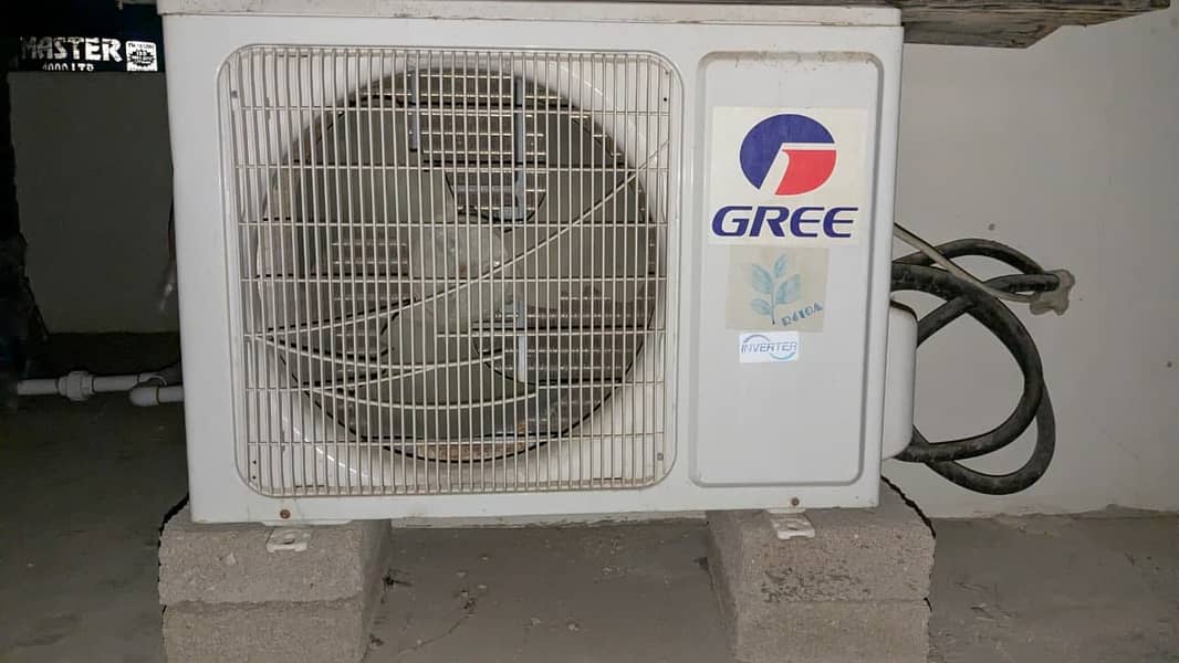 Gree split 1 Ton 3