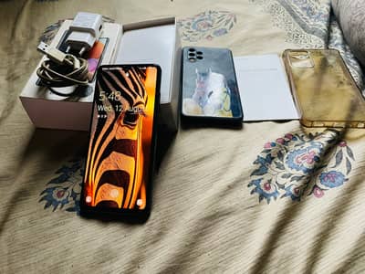 Samsung Galaxy A32 With Completed Box Charger Cable 6/128