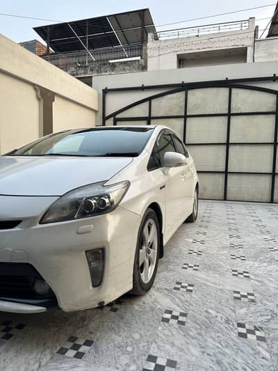 Toyota Prius 2012