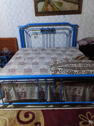 heavy iron bed