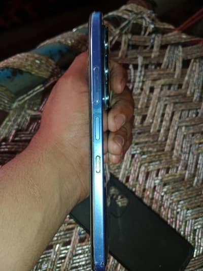Infinix ℎ 60