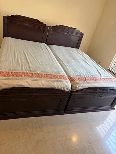 single beds with spring mattress
