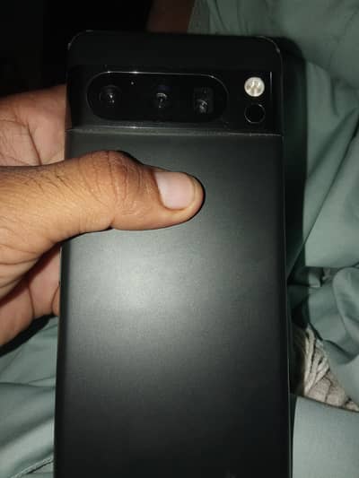 Google Pixel 8 Pro