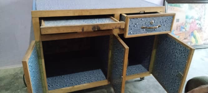 computer table