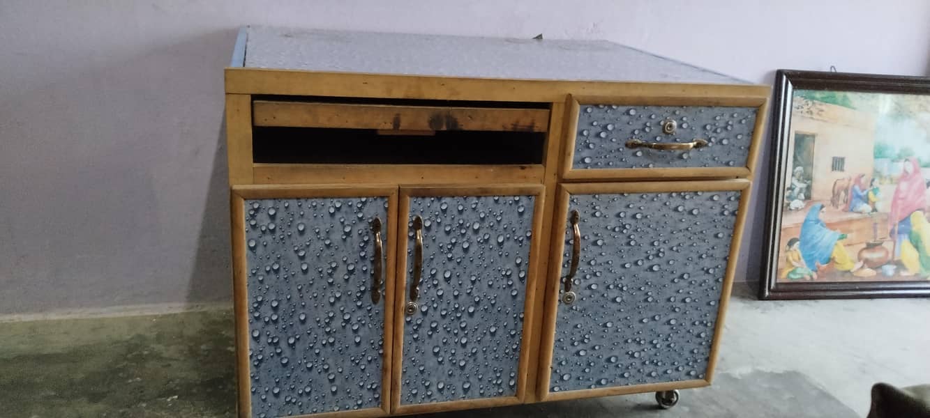 computer table 1