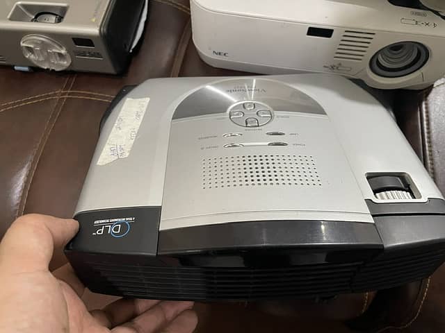 Multimedia Projector 2